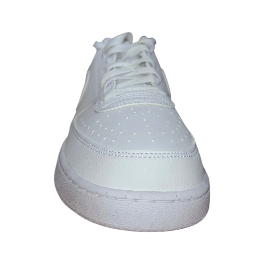Nike sneaker bassa bianca con suola tono su tono