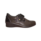 Laura Azzana | Scarpa donna marrone traforata con chiusura a strappo