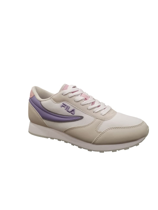 Diadora